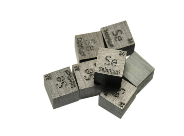 Selenium Metal Cube 99.99%