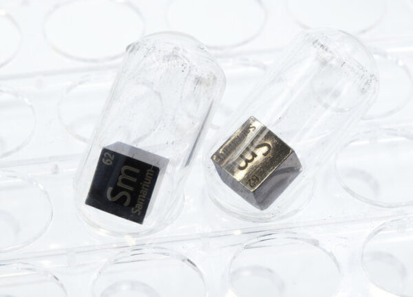 Samarium Mirror Cube